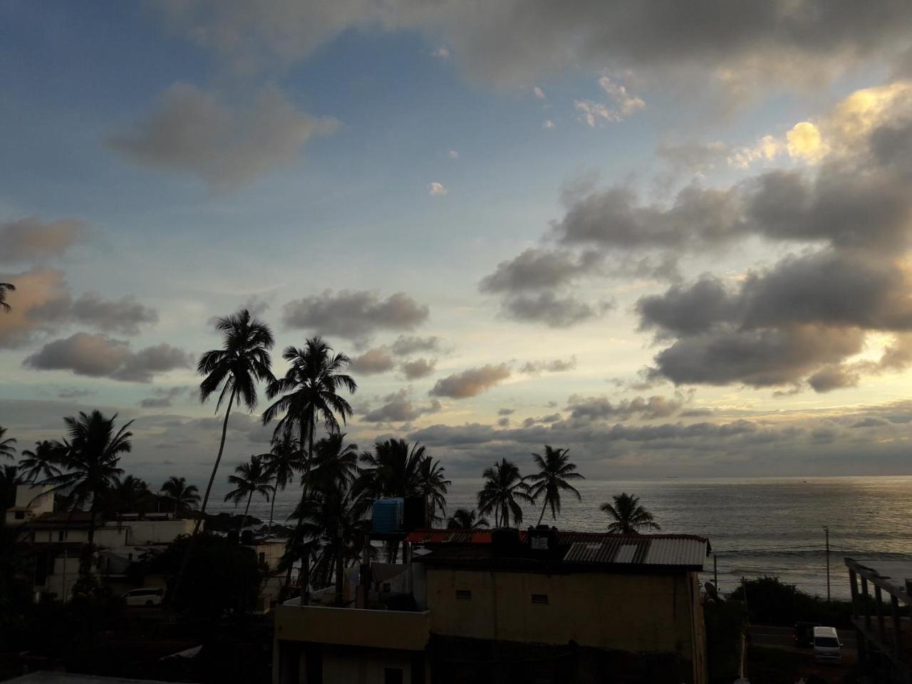 top sea view guest Mirissa Extérieur photo