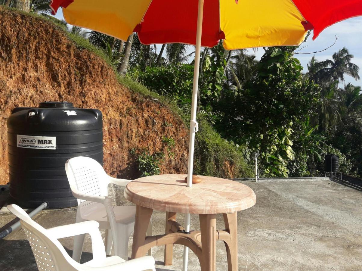 top sea view guest Mirissa Extérieur photo